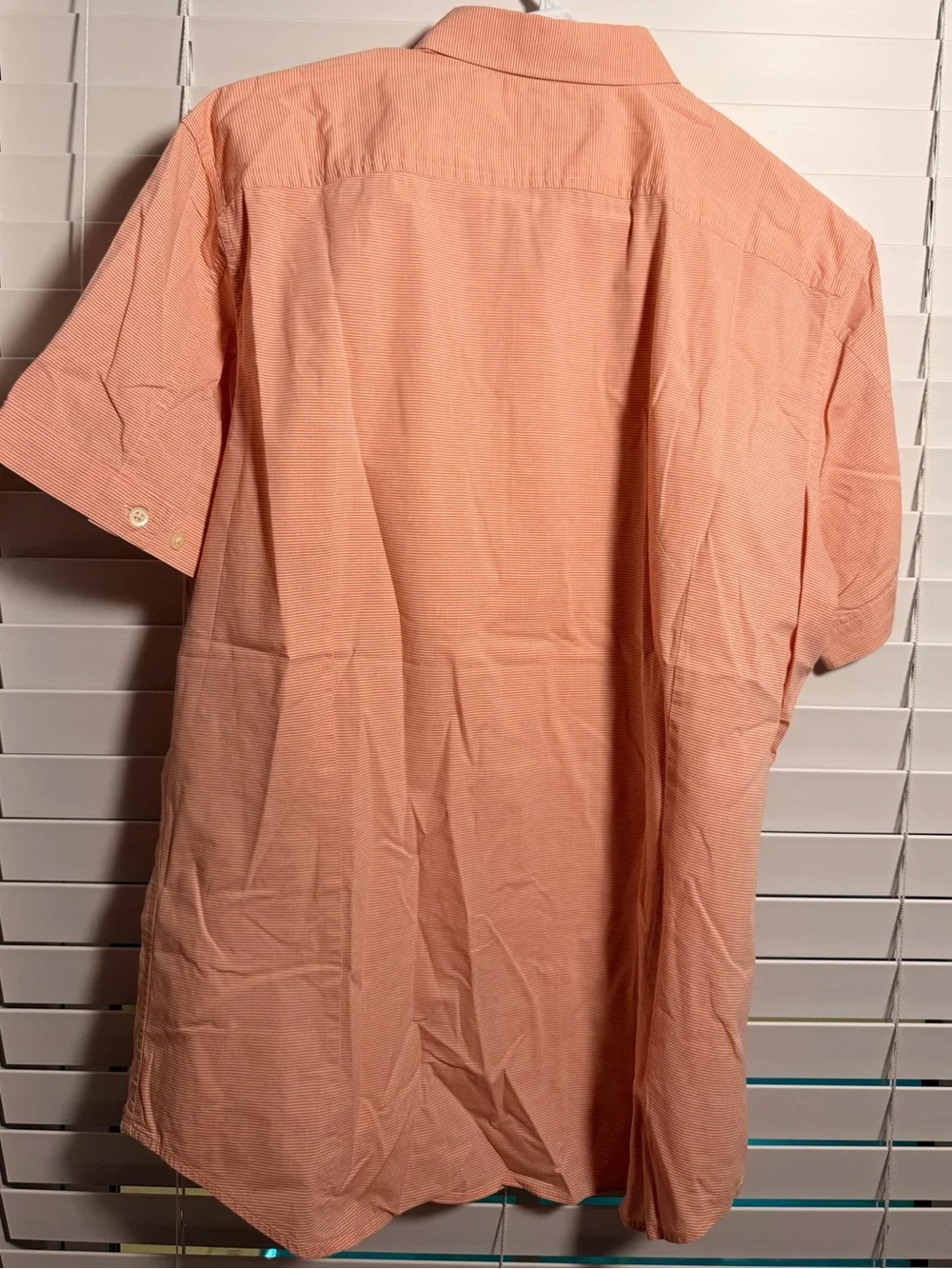 Banana Republic Men's Short-Sleeve Button-Down Shirt in Coral Peach